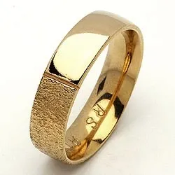Trauring von rs of scandinavia in 8 Karat Gold
