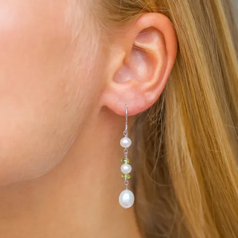 lange Perle Ohrringe in rhodiniertem Silber