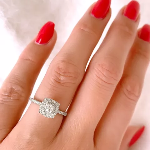 viereckigem Diamant Ring in 14 Karat Weißgold 0,21 ct 0,30 ct