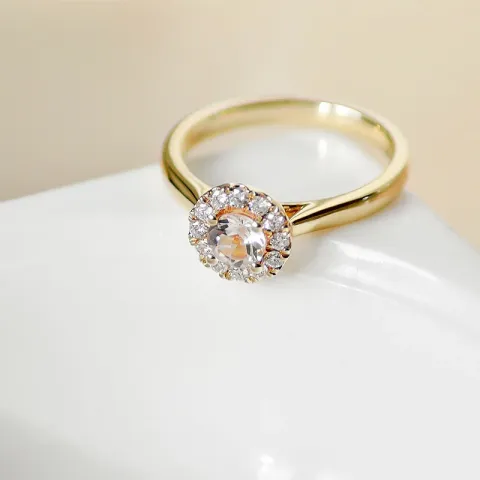 morganit Diamantring in 14 Karat Gold 0,43 ct 0,22 ct