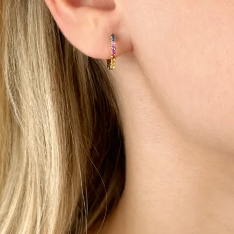14 mm regenbogenfarbenen Saphir Kreole in 14 Karat Gold mit Saphir