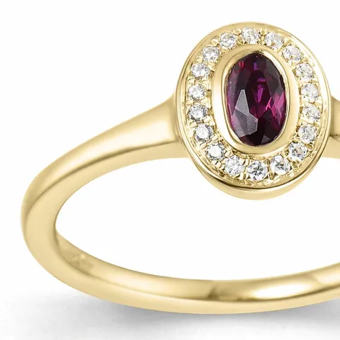 ovaler Rubin Diamantring in 14 Karat Gold 0,35 ct 0,072 ct