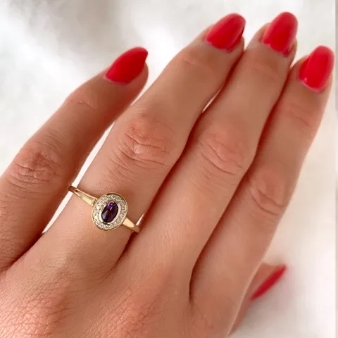 ovaler Amethyst Diamantring in 14 Karat Gold 0,25 ct 0,072 ct