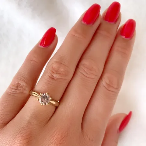 morganit Solitärring in 9 Karat Gold 0,98 ct