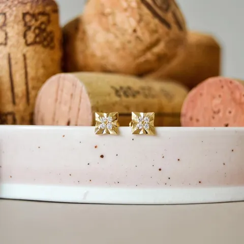 viereckigem Brillantohrringen in 14 Karat Gold mit Diamant