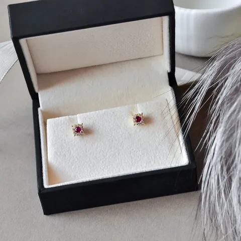 Rubin Brillantohrringen in 14 Karat Gold mit Rubin und Diamant