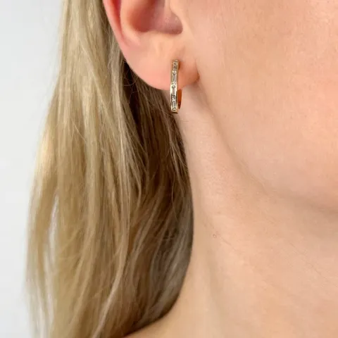 17 mm Diamant Kreole in 14 Karat Gold mit Diamant und Diamant und Diamant