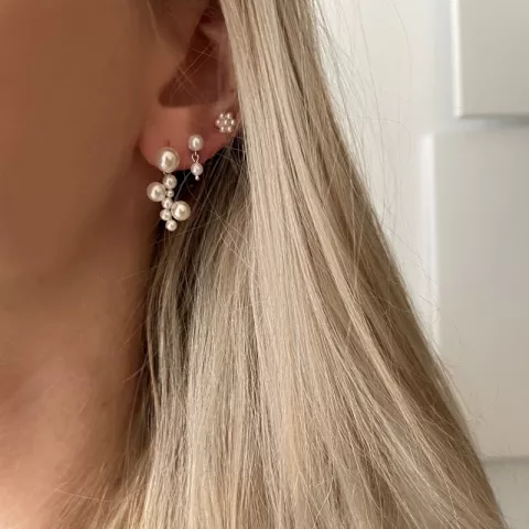 Nava Petal Petite Perle Ohrringe in Silber