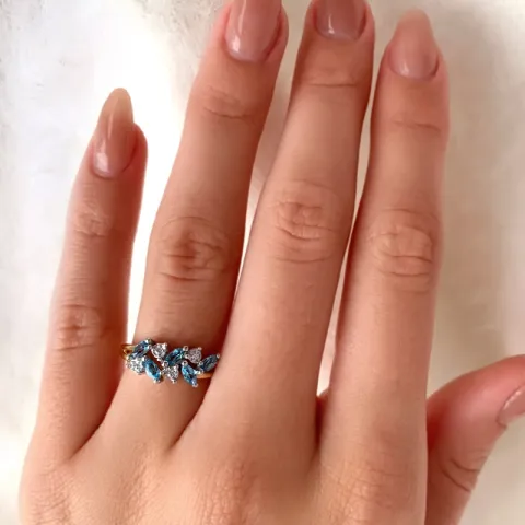 blauem Topas Ring aus 9 Karat Gold mit Rhodium