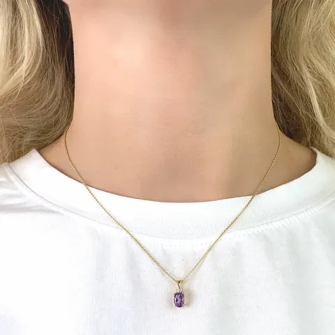 Violettem Amethyst Anhänger aus 9 Karat Gold