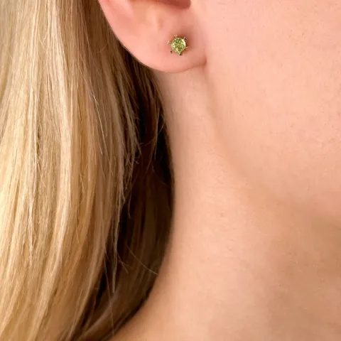 2 x 0,23 ct Solitärohrstecker in 14 Karat Gold mit Peridot