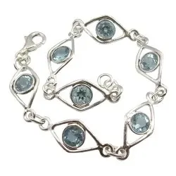 Viereckigem blauem Topas Armband aus Silber