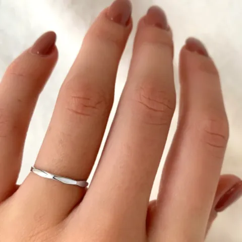 Einfacher Ring aus Silber