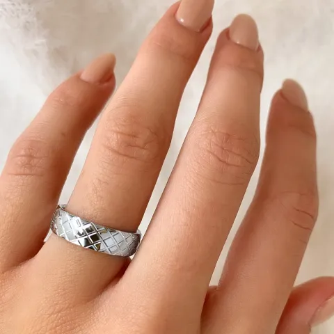 Zirkon Ring aus rhodiniertem Silber