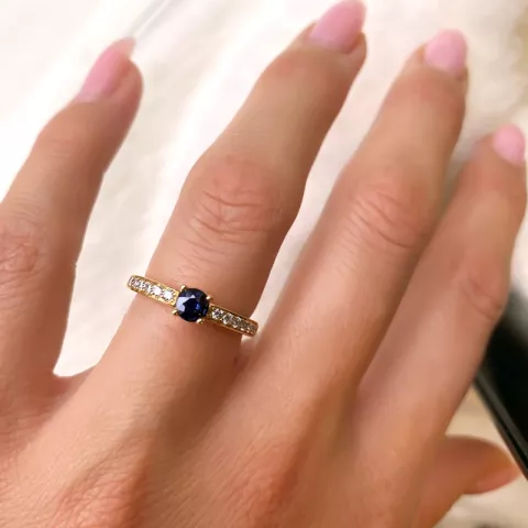 blauem Saphir Ring in 14 Karat Gold 0,20 ct 