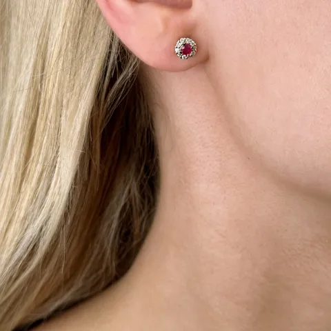 runden Rubin Diamantohrringe in 14 Karat Gold mit Rubin und Diamant
