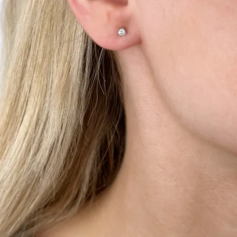 kleinen Diamant Solitärohrstecker in 14 Karat Weißgold mit Diamant