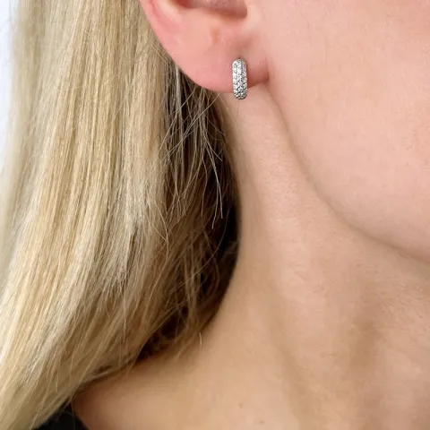 10 mm Diamant Kreole in 14 Karat Weißgold mit Diamant