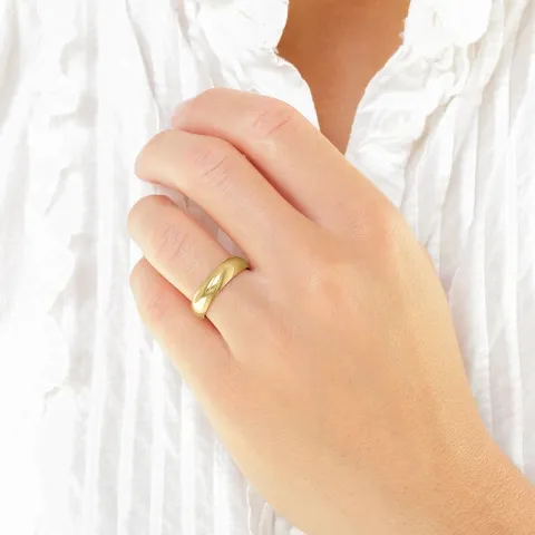 5 und 4 mm trauringe aus 14 Karat Gold 0,03 ct - set