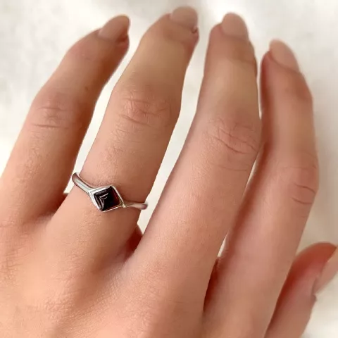 Viereckigem Bernstein Ring aus Silber
