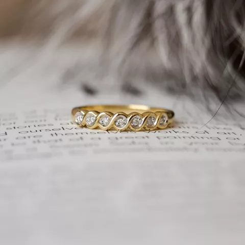 Diamant ring in 9 karat gold- und weißgold 0,04 ct