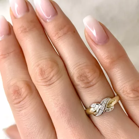 Diamant ring in 9 karat gold- und weißgold 0,11 ct