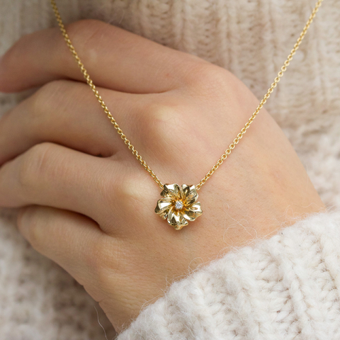 Blumen diamantanhänger in 9 karat gold 0,022 ct