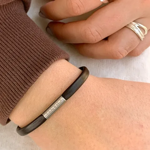 Runder braunem leder armband aus stahl x 4 mm