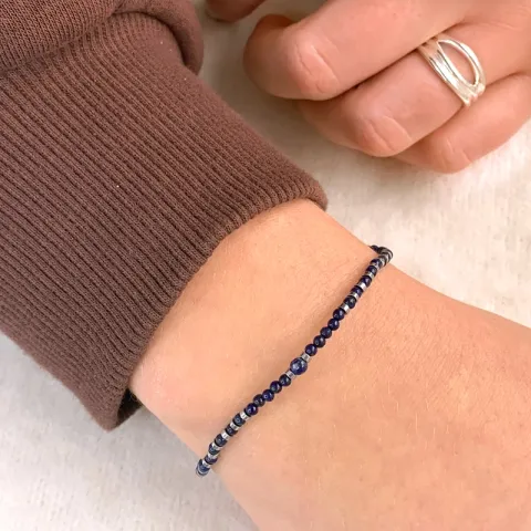 Armband mit Lapislazuli und hematite.