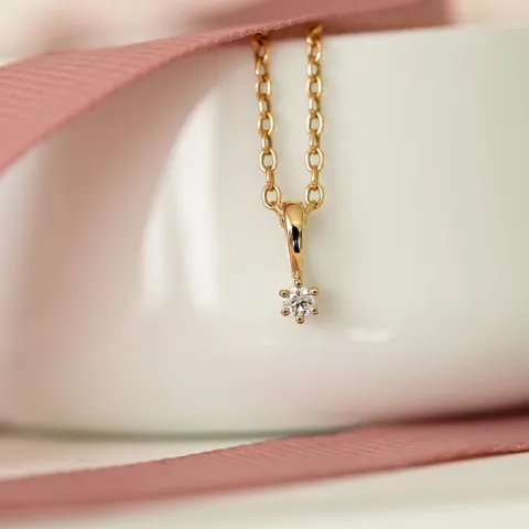 0,05 ct lab grown Diamant Solitäranhänger in 9 karat Gold 0,05 ct