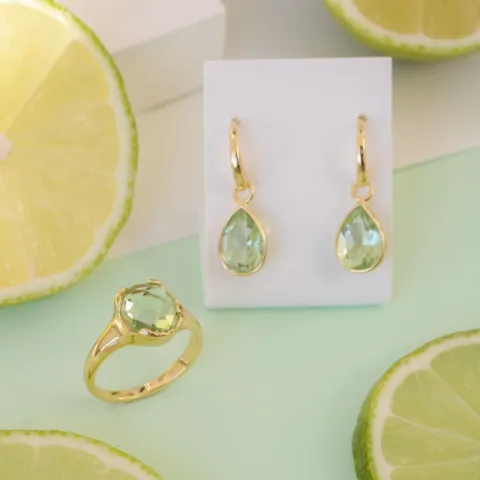 hellgrünem Bergkristall Ring aus vergoldetes Messing - Eliné