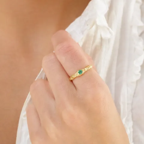 grünem Bergkristall Ring aus vergoldetes Messing - Eliné