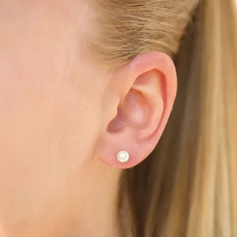 5 mm Wasserfester weißem Perle Ohrstecker in vergoldetem Edelstahl - OCEANA