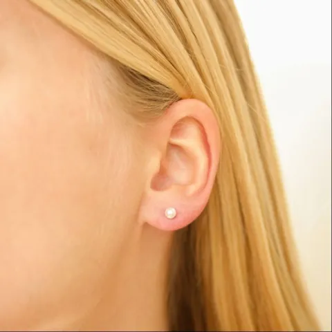 4 mm Wasserfester Perle Ohrstecker in vergoldetem Stahl - OCEANA