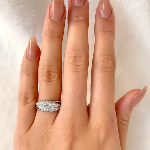 Zirkon Ring aus rhodiniertem Silber