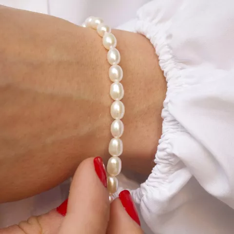 16 cm Perlenarmband mit Süßwasserperle.