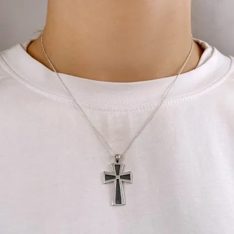 Kreuzanhänger aus oxidiertem Sterlingsilber