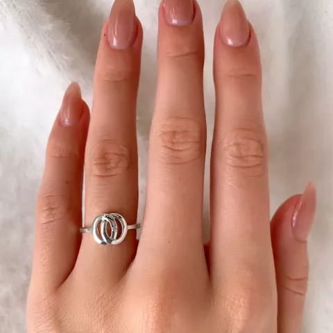 Elegant Ring aus Silber