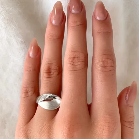 Einfacher Ring aus Silber