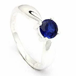 blauem Saphir Ring aus Silber