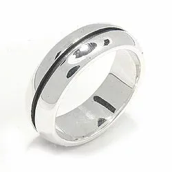 Herrenring aus oxidiertem Sterlingsilber