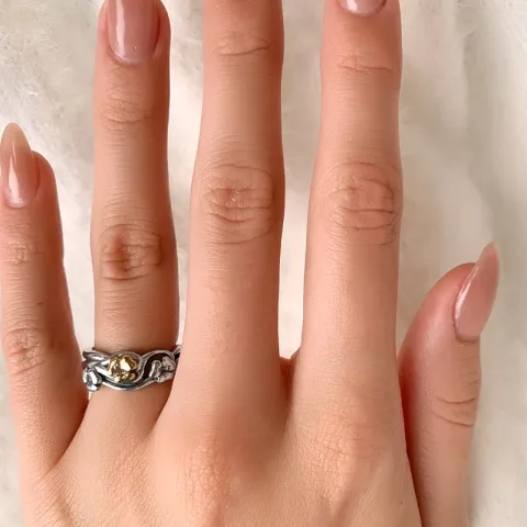 Blumen Ring aus oxidiertem Sterlingsilber mit 8 Karat Gold