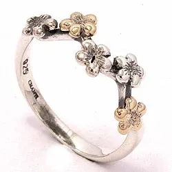 Ring aus oxidiertem Sterlingsilber mit 8 Karat Gold