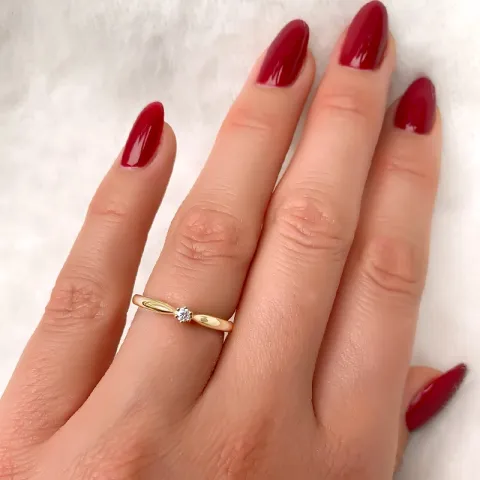 0,05 ct Solitärring aus 14 Karat Gold