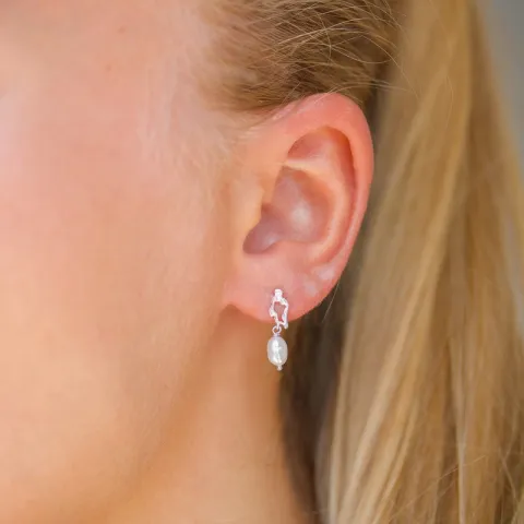 Perle Ohrringe in Silber - Lumé Etched