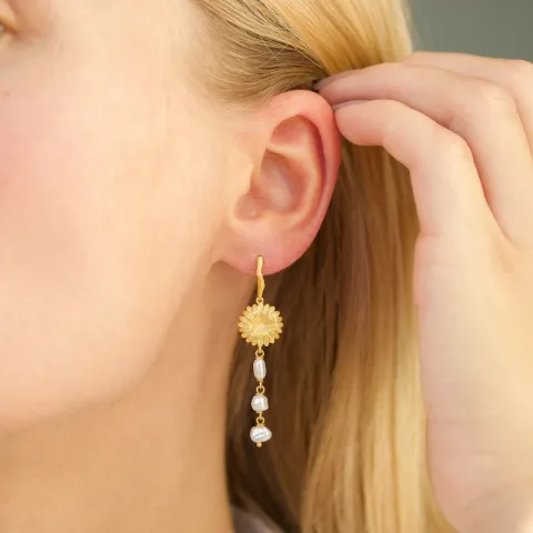 lange Blumen ketten ohrringe in vergoldetes Messing - Eliné