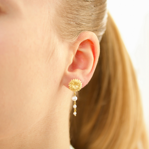 Blumen Perle ketten ohrringe in vergoldetes Messing - Eliné