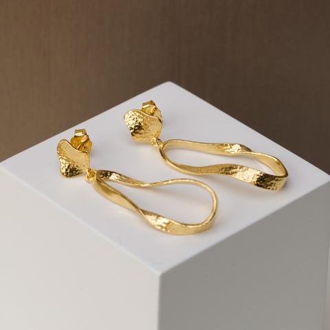 Enamel Aloma Small lange Ohrringe in vergoldetem Sterlingsilber