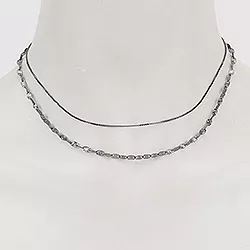 RebekkaRebekka Halskette in schwarzes rhodiniertes Silber