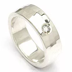 Kollektionsmuster Zirkon Ring aus Silber
